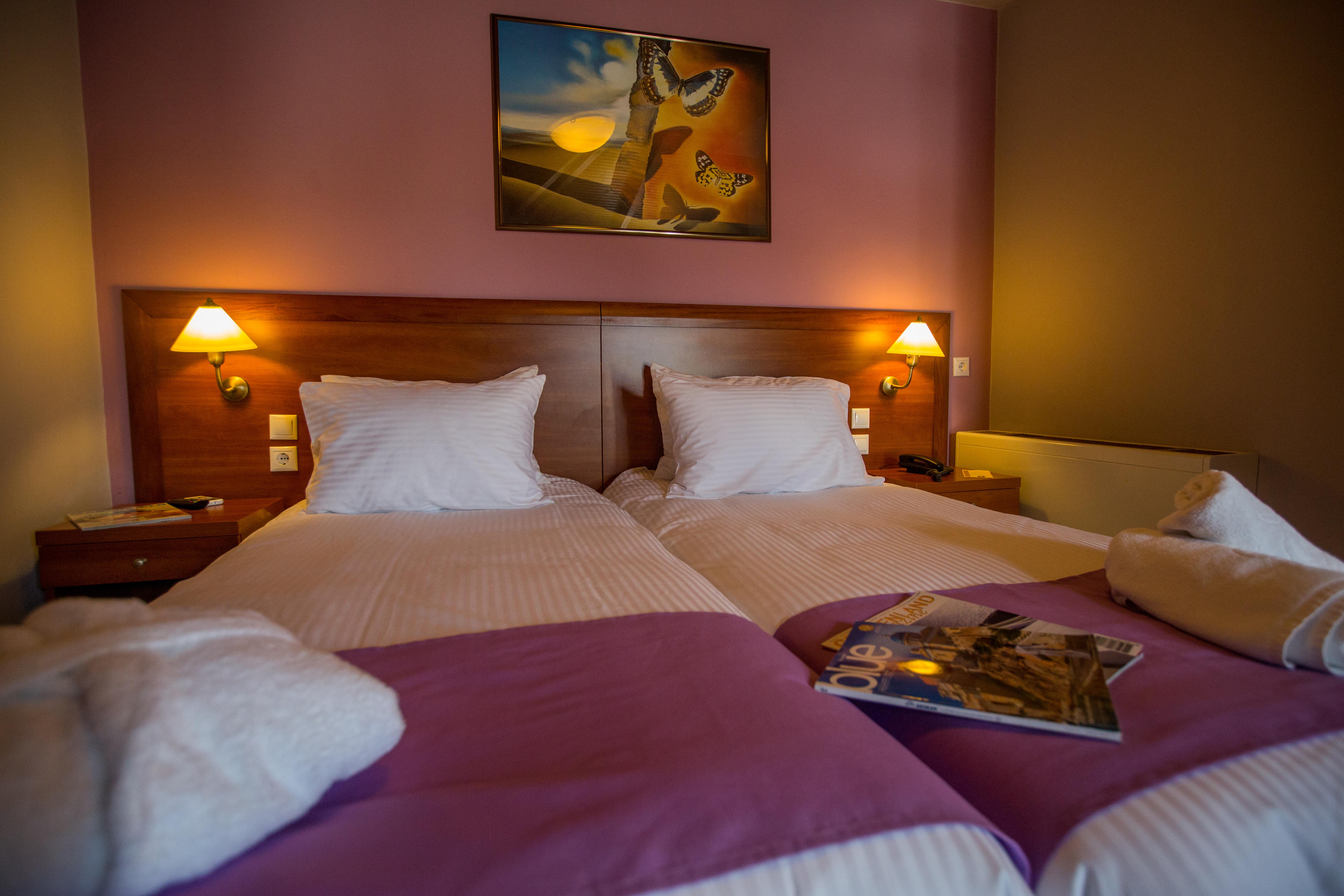 Mirabel Citycenter Hotel Argostoli  Buitenkant foto