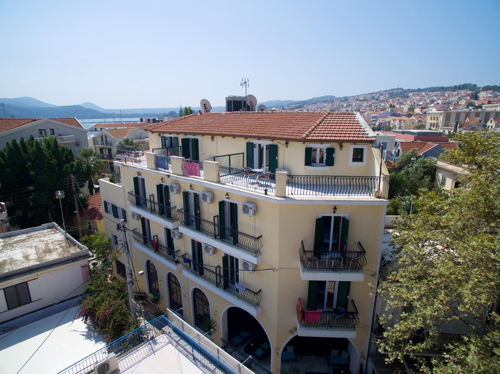 Mirabel Citycenter Hotel Argostoli  Buitenkant foto